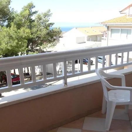 Luetic Apartment Makarska