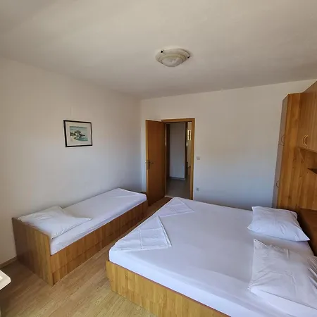 Luetic Apartment *